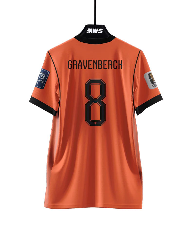 Ryan Gravenberch Netherlands のシャツ
