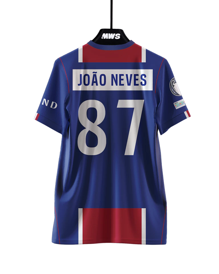 来自Paris Saint-Germain的João Neves球衣