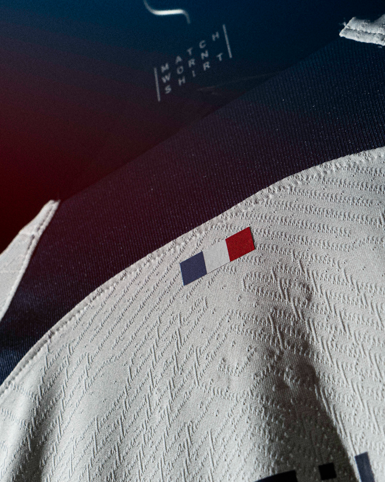 Hugo Ekitiké | PSG