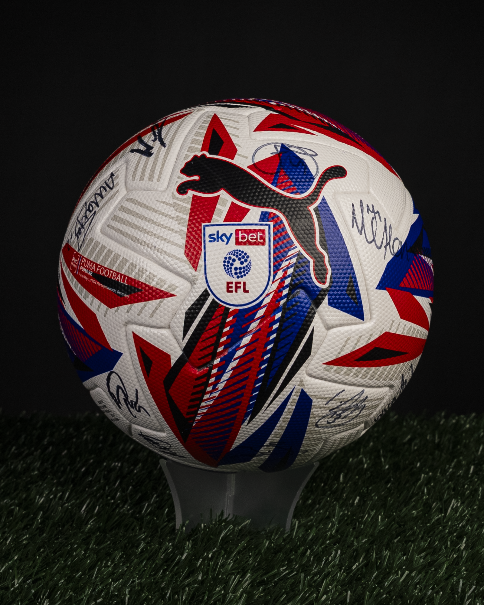 Squad Signed Ball | Millwall 