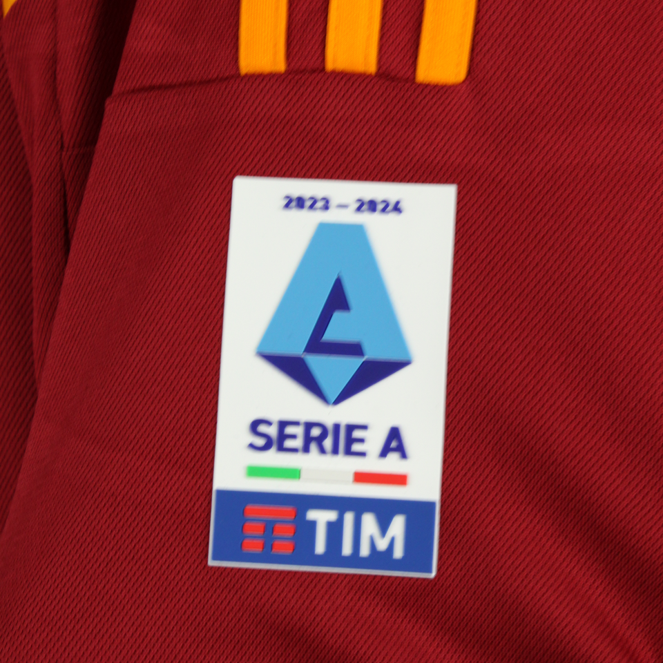 Obite Evan N'Dicka AS Roma shirt