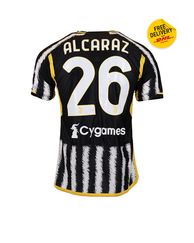C. Alcaraz Juventus FC forması