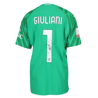 来自AC Milan Women的Laura Giuliani球衣