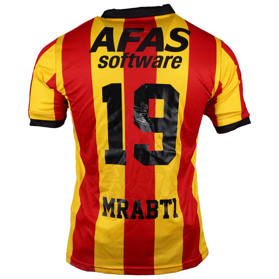 Kerim Mrabti KV Mechelen camisa.