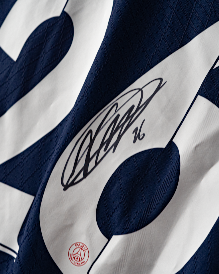 Nordi Mukiele Paris Saint-Germain shirt