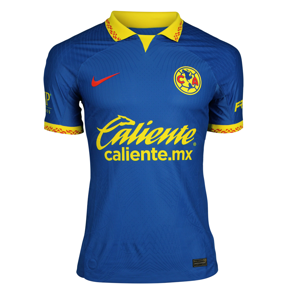 Salvador Reyes Club América shirt