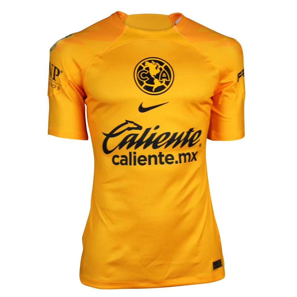 Óscar Jiménez Club América shirt
