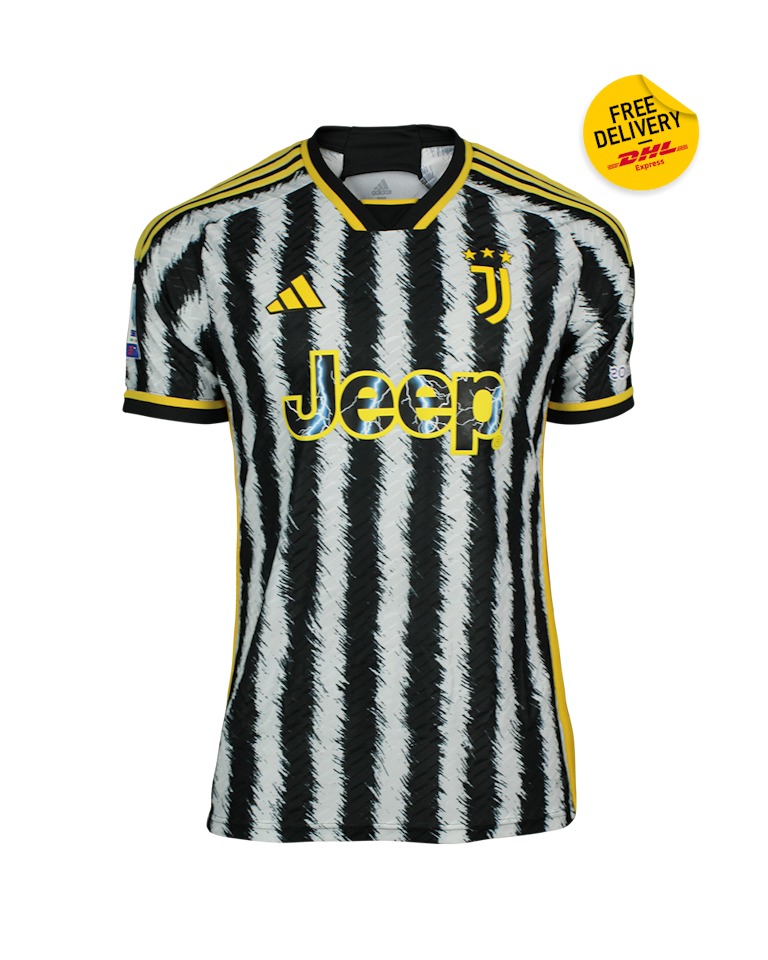 Weston McKennie Juventus FC shirt