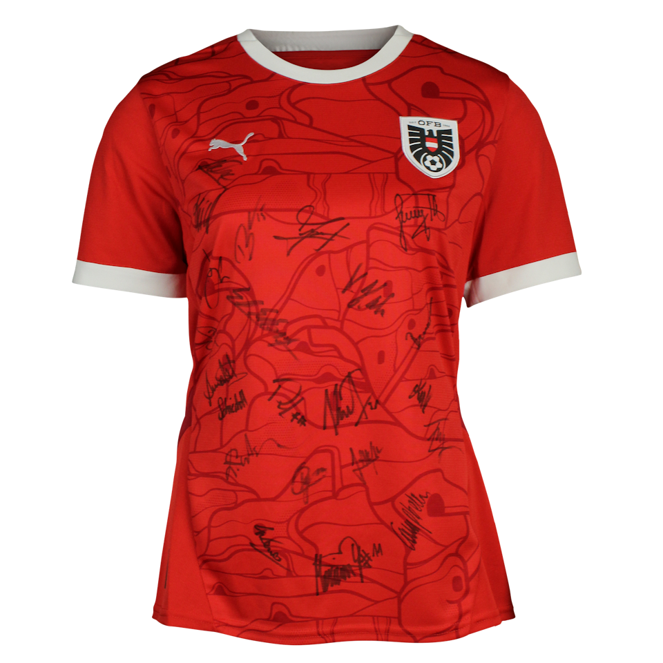 Squad Signed Shirt | Austria W