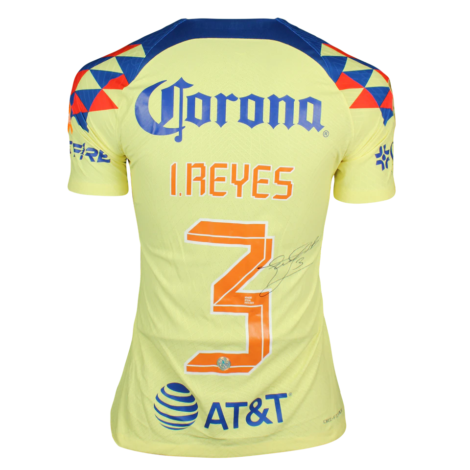来自Club América的Israel Reyes Romero球衣