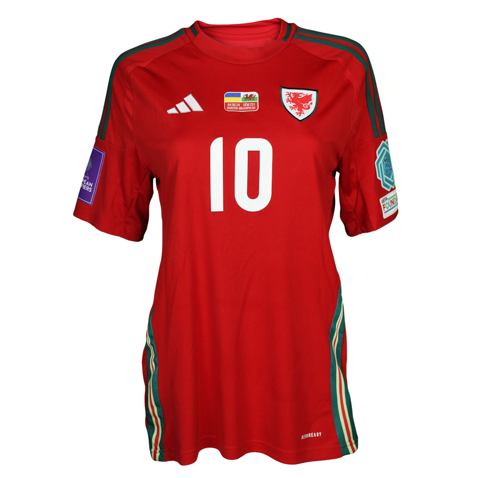 Jessica Fishlock Wales W shirt