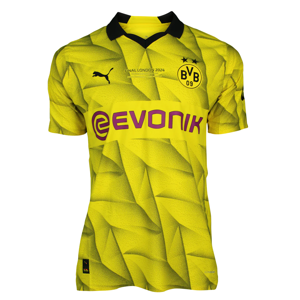 来自Borussia Dortmund的Karim Adeyemi球衣