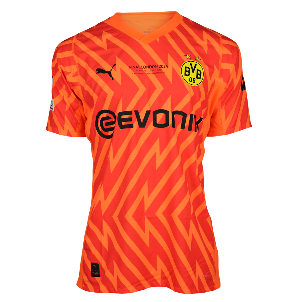 Marcel Lotka Borussia Dortmund shirt