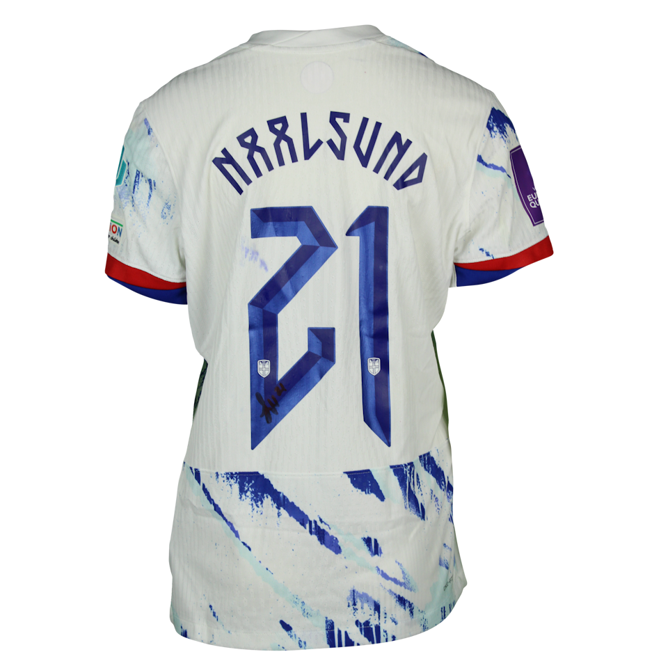 Karina Sævik Norway W shirt