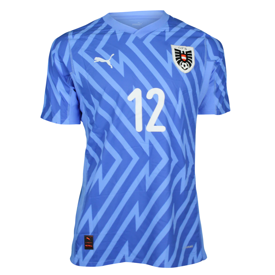 Austria-Trikot von Tobias Lawal