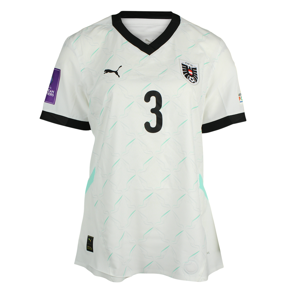 Jennifer Klein Austria W shirt