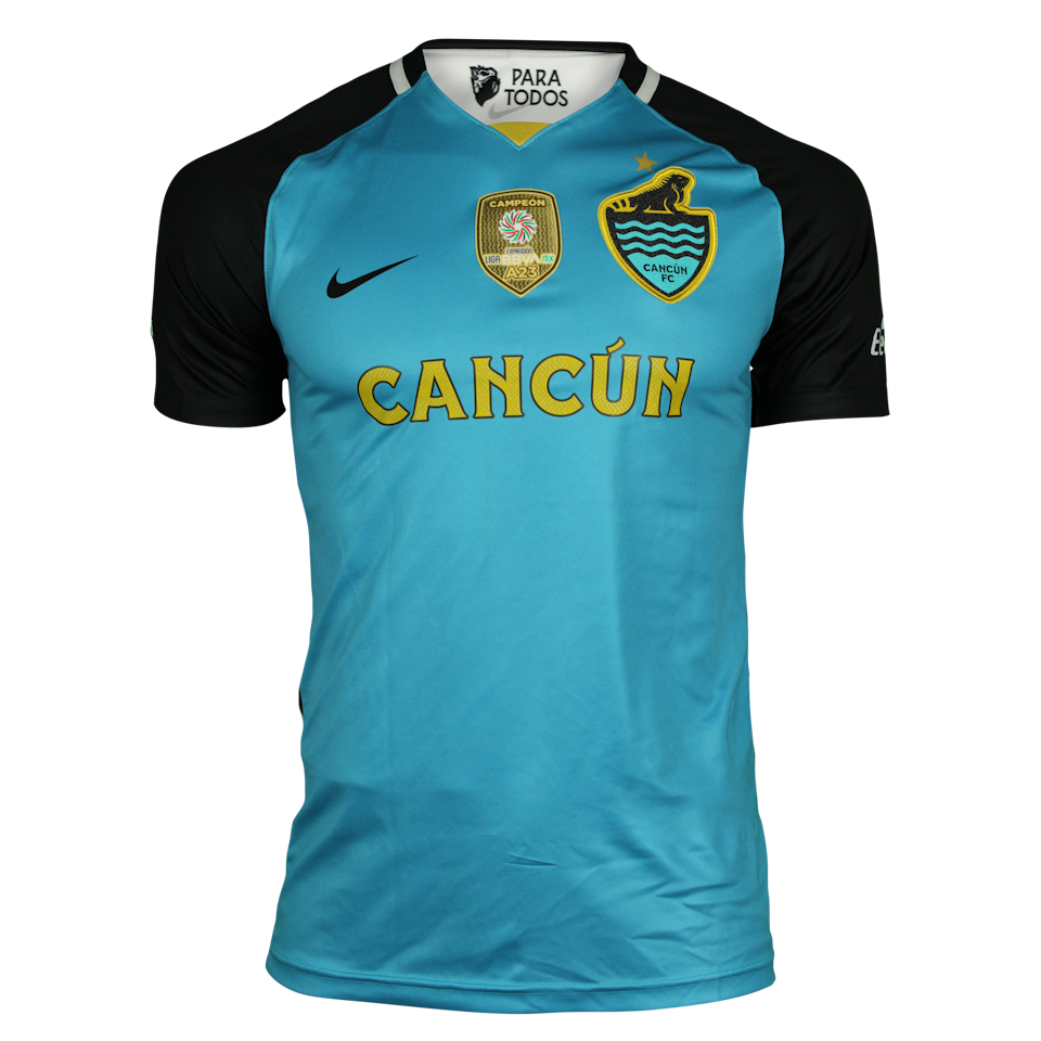 Jorge Roberto Díaz Price Cancún shirt