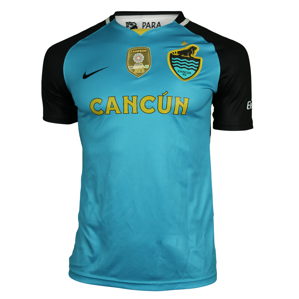 来自Cancún的Junior Moreira球衣