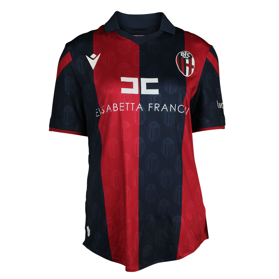 Sara Gradišek Bologna W jersey