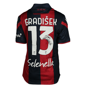 Sara Gradišek Bologna W jersey