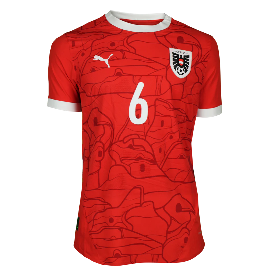 来自Austria的Nicolas Seiwald球衣