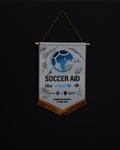 Squad Signed Pennant - 2