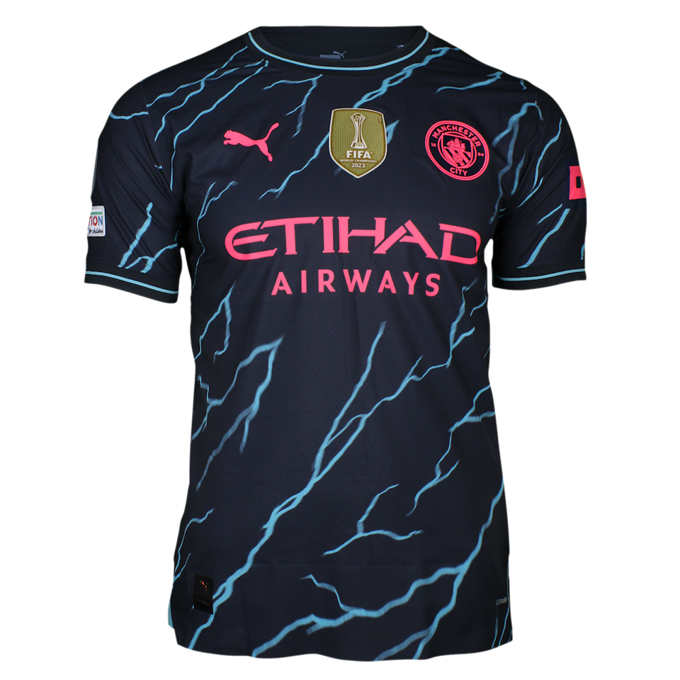 Sergio Gómez  Manchester City shirt