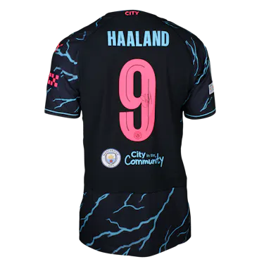 Erling Haaland Manchester City shirt