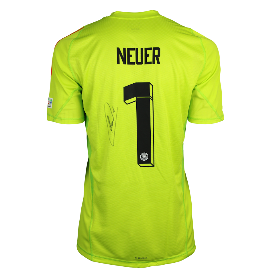 Manuel Neuer 30 Shirts x 30 Days shirt