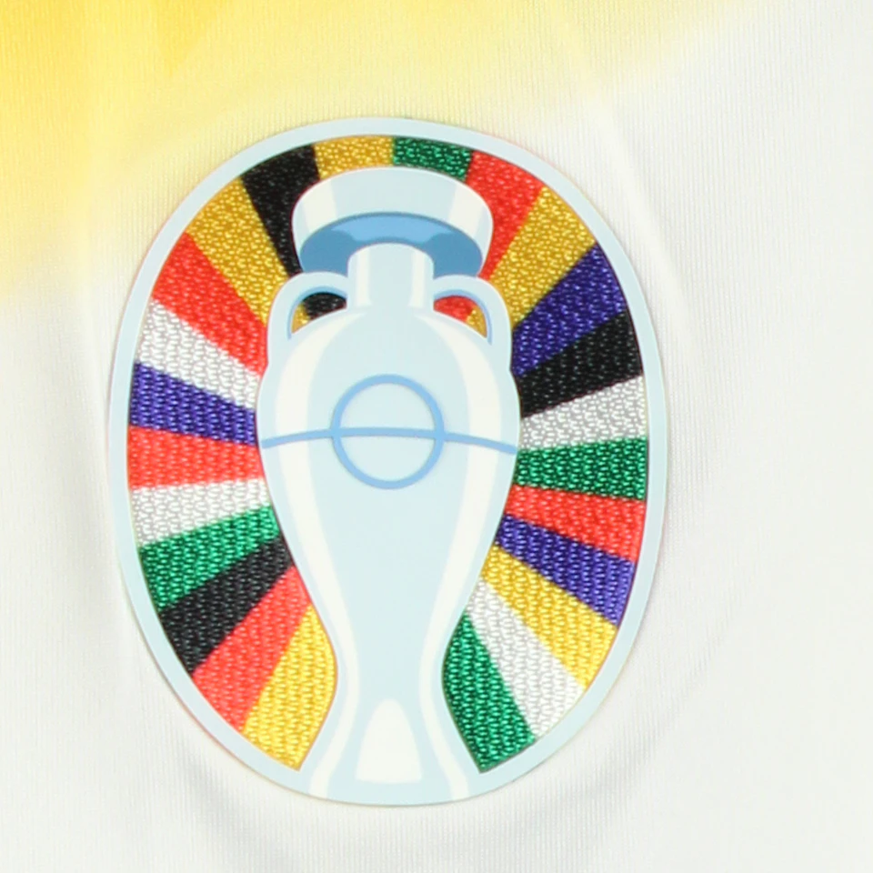 来自Germany的Florian Wirtz球衣