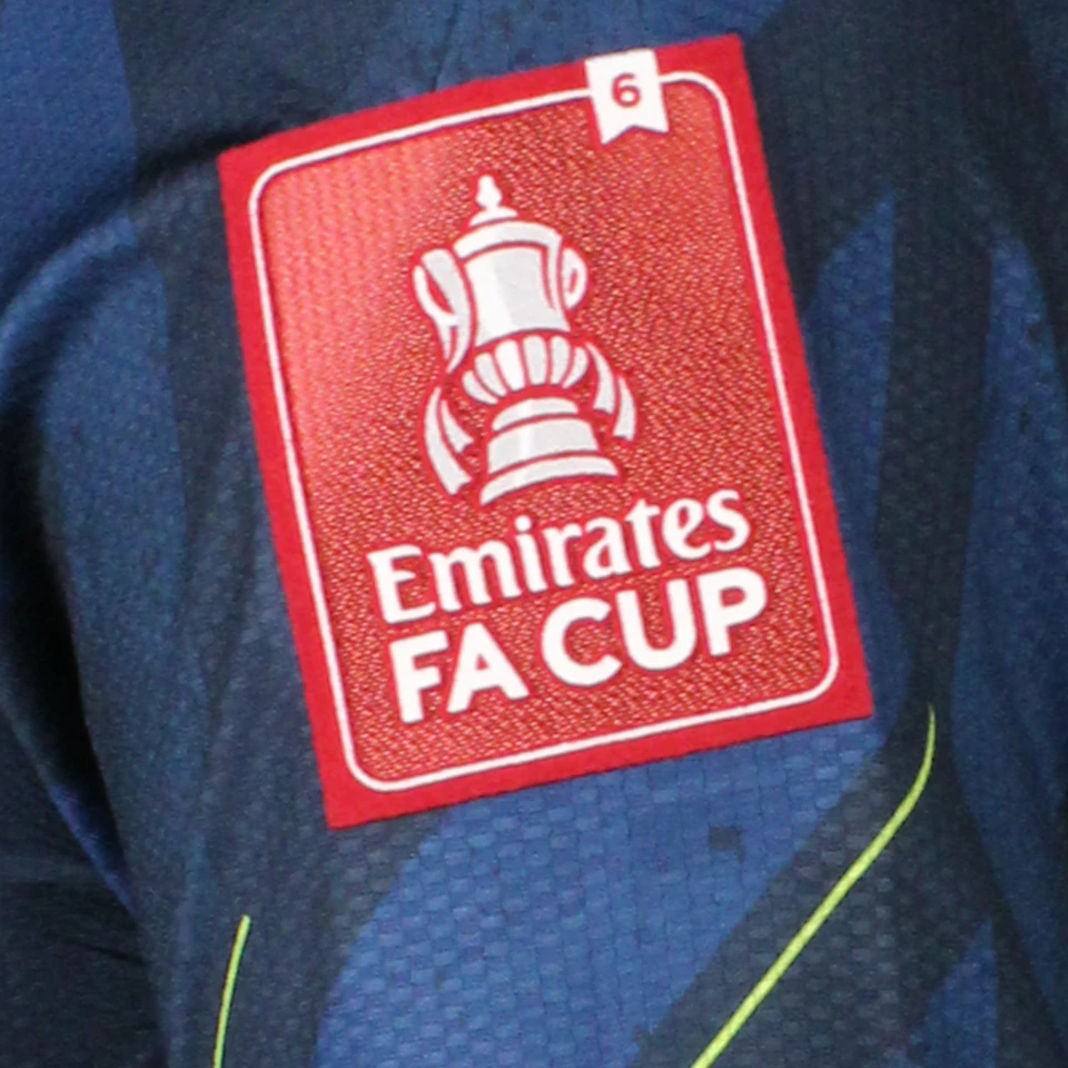 Alexander Isak Newcastle United shirt