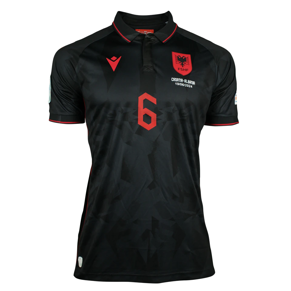 Camiseta Berat Djimsiti Albania