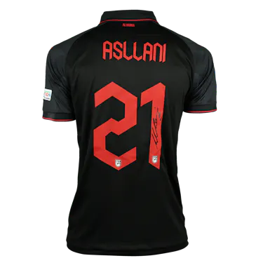 Kristjan Asllani Albania shirt
