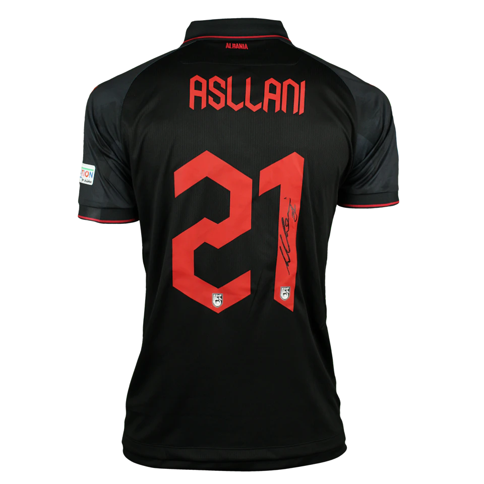 Kristjan Asllani Albania shirt