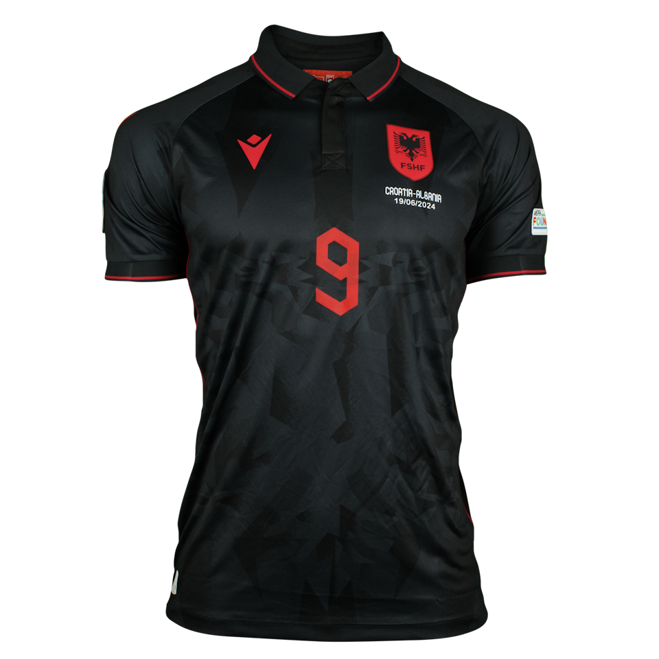 Jasir Asani Albania shirt