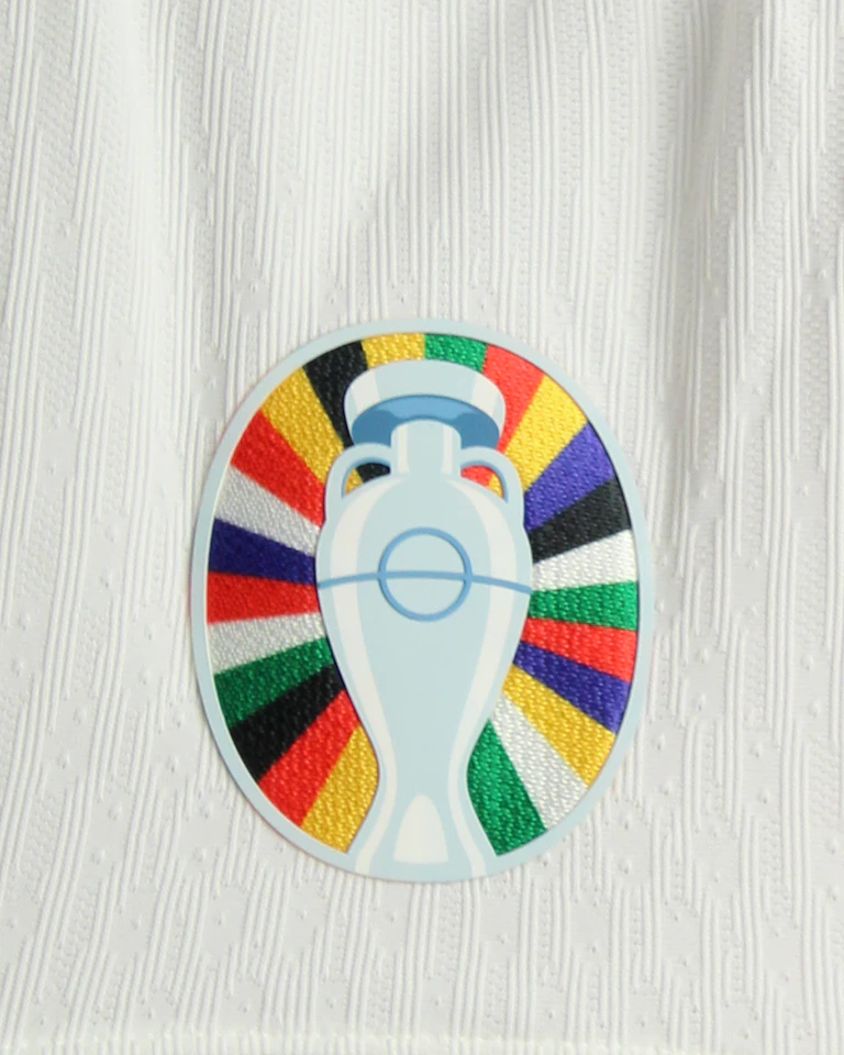 来自Croatia的Luka Modrić球衣