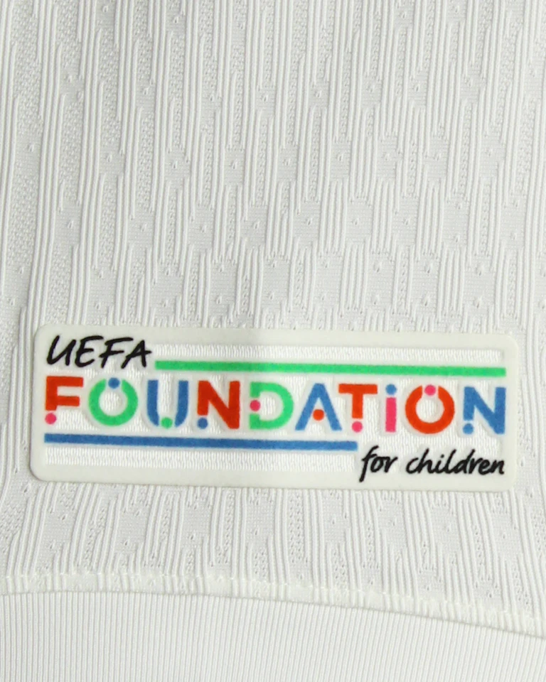 来自Croatia的Luka Modrić球衣