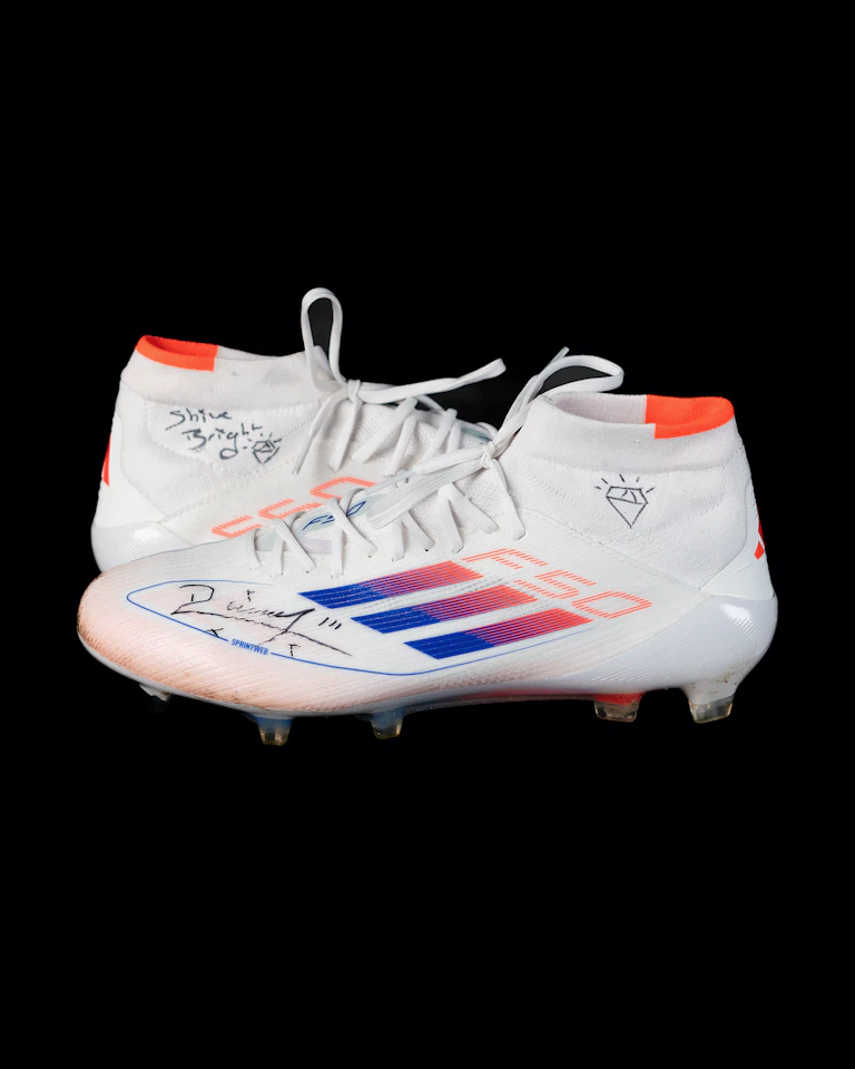 Livi Sheldon aka Diamond from Gladiators Boots