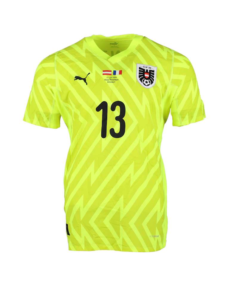 Austria 팀의 Patrick Pentz 셔츠