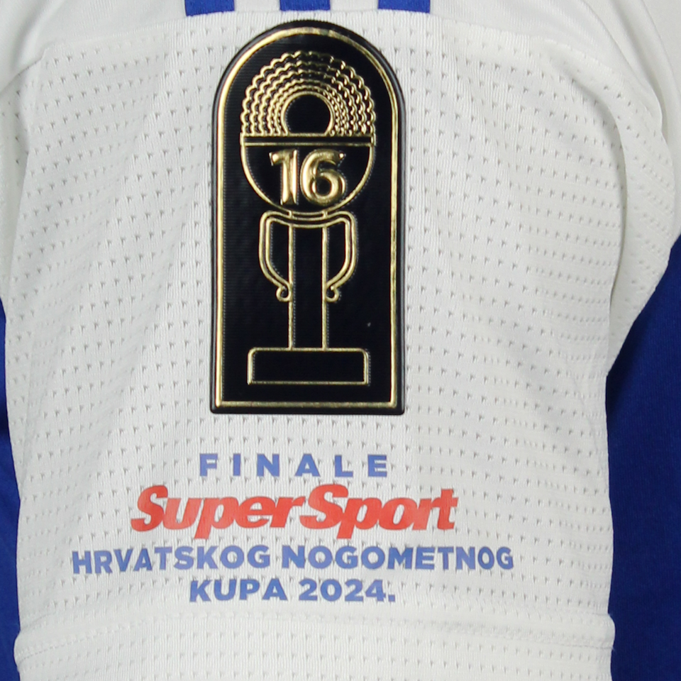 Squad Signed Shirt | Dinamo Zagreb
