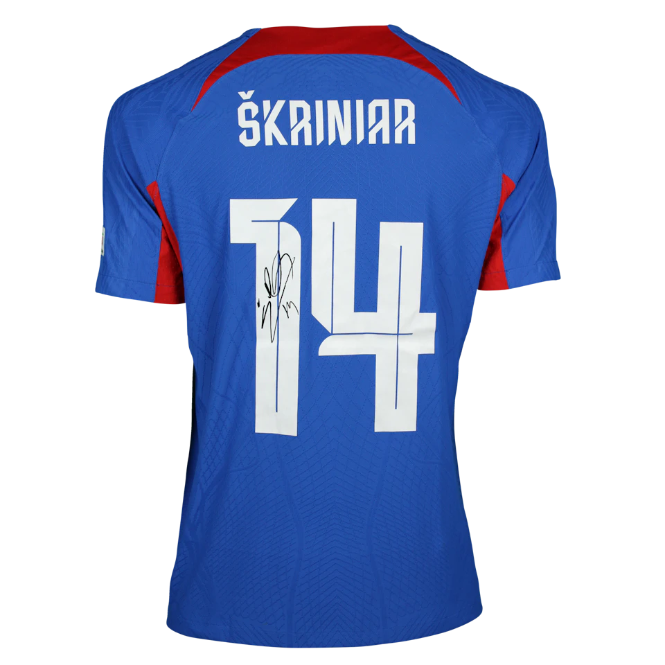 来自Slovakia的Milan Škriniar球衣