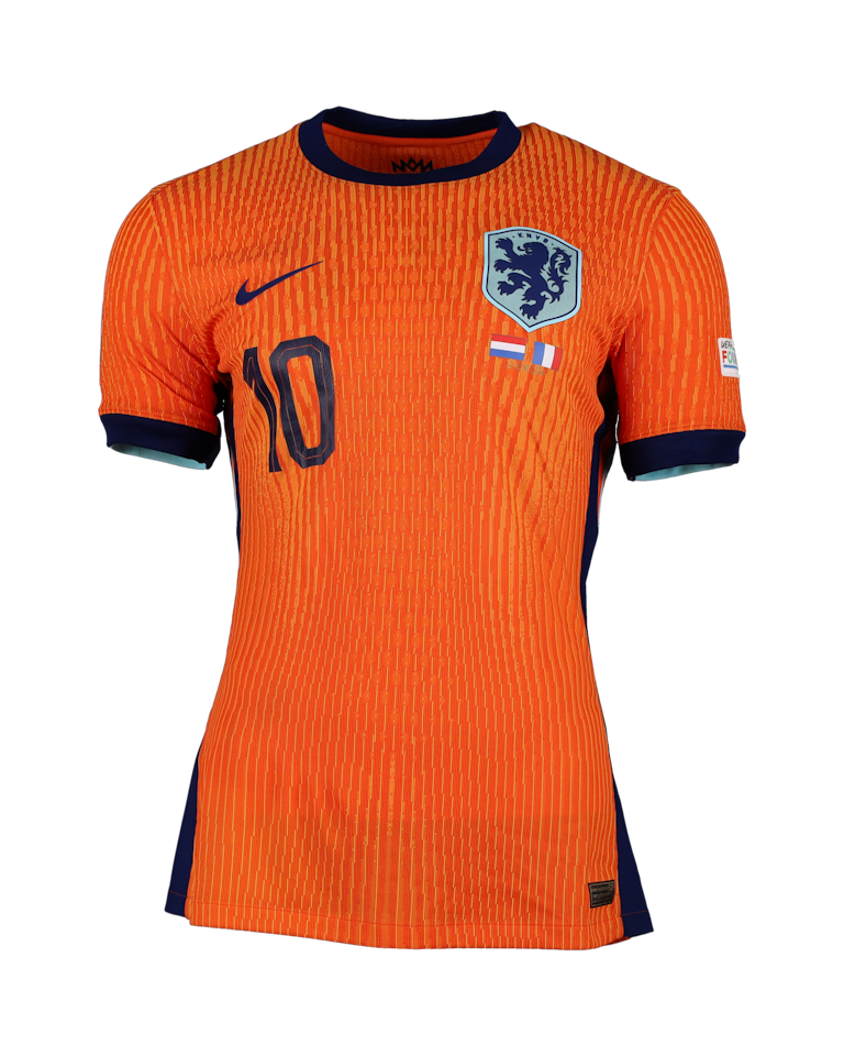 Memphis Depay Netherlands shirt