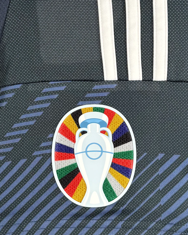 Kieran Tierney Scotland camisa.