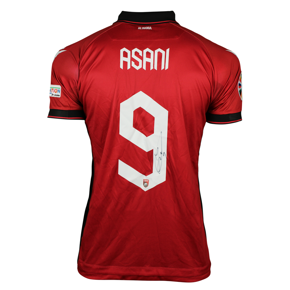 Jasir Asani Albania shirt