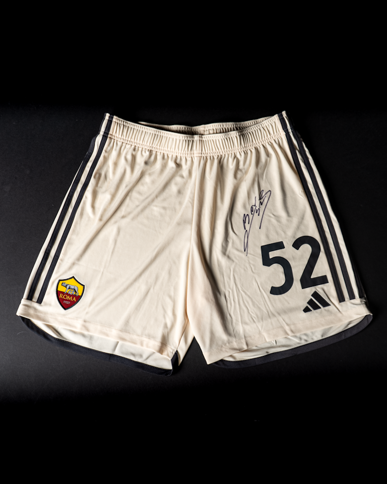 Edoardo Bove | Away Shorts