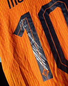 Memphis Depay Netherlands shirt