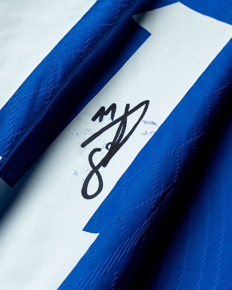 Benjamin Šeško Slovenia shirt