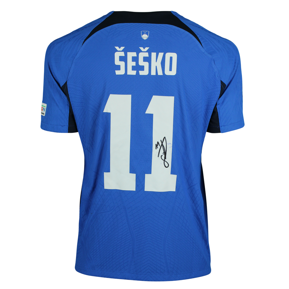 Benjamin Šeško Slovenia shirt