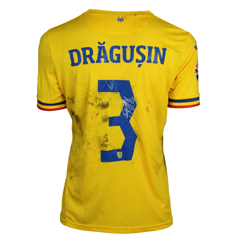 来自Romania的Radu Drăgușin球衣