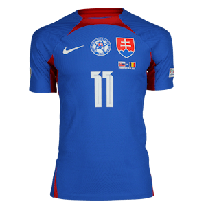 László Bénes Slovakia shirt
